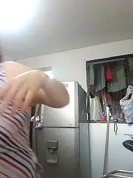 karlythothxh online show from 03/04/25, 06:29