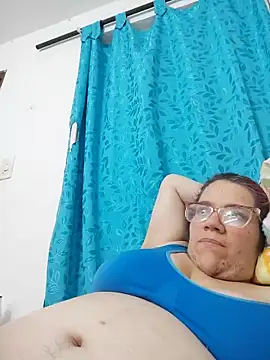 karlythothxh online show from 05/20/26, 07:20