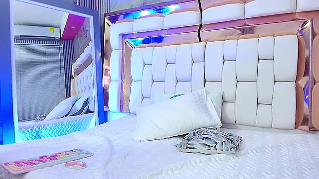 sexysistter online show from 01/24/25, 12:31