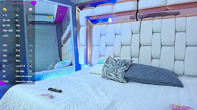 sexysistter online show from 02/04/25, 12:22