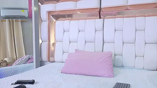 sexysistter online show from 02/14/26, 12:13