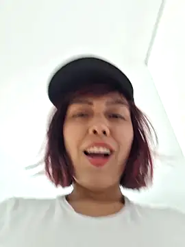 Snapshot of AiledSC chatting on 12/14/24, 10:39 AiledSC online show from 12/14/24, 10:39