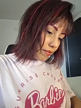 Snapshot of AiledSC chatting on 02/24/25, 10:36 AiledSC online show from 02/24/25, 10:36