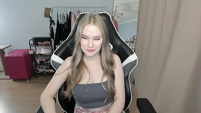 sexxy potatoes online show from 10/09/25, 01:53