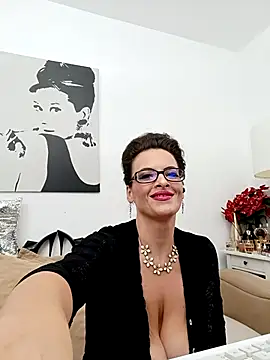 RebeccaNoble online show from 11/16/25, 05:18