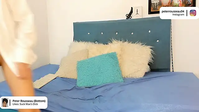 Snapshot of Max_and_Peter chatting on 01/12/25, 07:31 Max and Peter online show from 01/12/25, 07:31