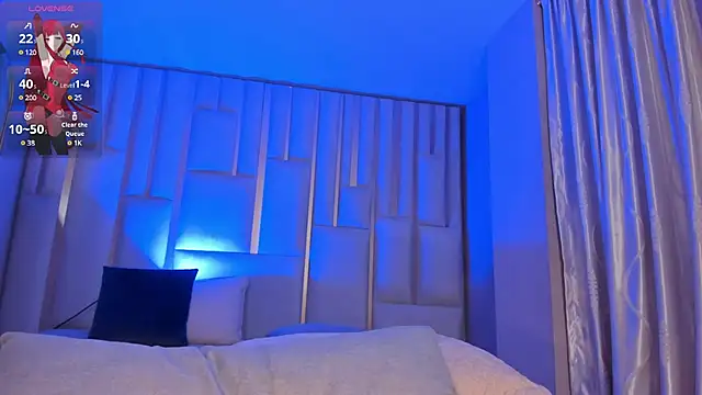 LindseyCox online show from 12/12/24, 02:15