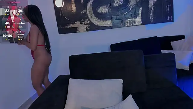 LindseyCox online show from 12/18/24, 11:19