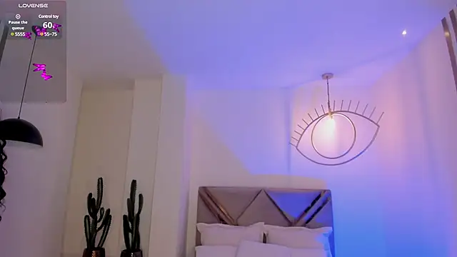 LindseyCox online show from 01/25/25, 02:15