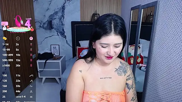 Snapshot of BIANCAROY1 chatting on 12/04/25, 12:14 BIANCAROY1 online show from 12/04/25, 12:14