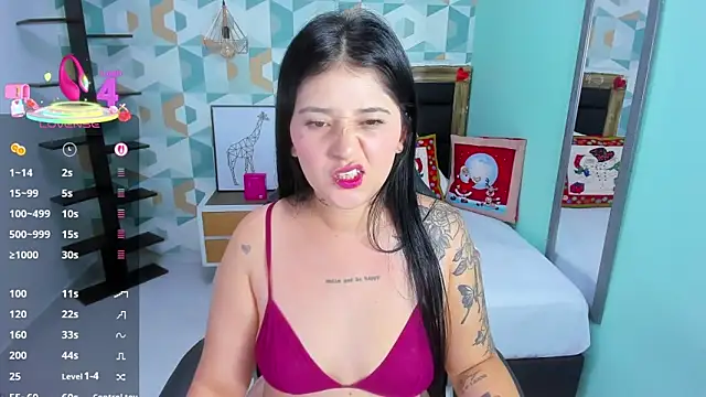 Snapshot of BIANCAROY1 chatting on 12/15/25, 11:58 BIANCAROY1 online show from 12/15/25, 11:58