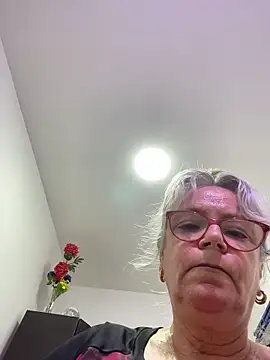 slutgold online show from 02/19/26, 09:44