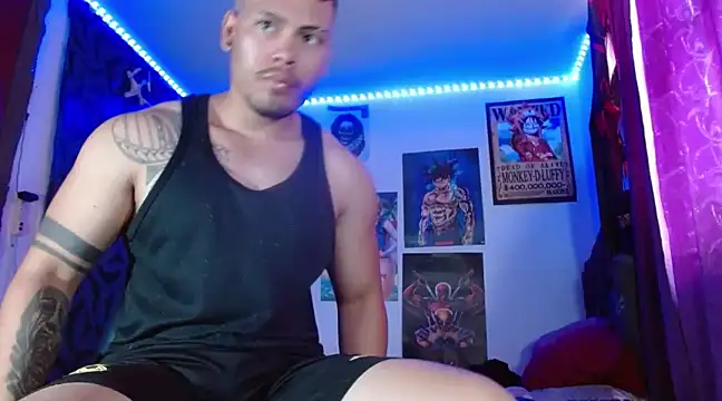 Snapshot of Danielsbigcum chatting on 01/17/25, 01:24 Danielsbigcum online show from 01/17/25, 01:24