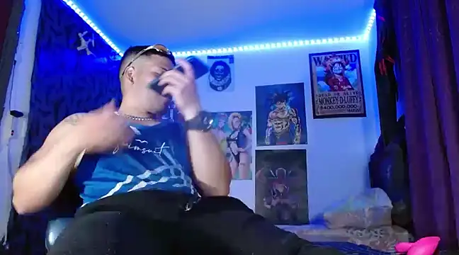 Snapshot of Danielsbigcum chatting on 01/20/25, 01:18 Danielsbigcum online show from 01/20/25, 01:18