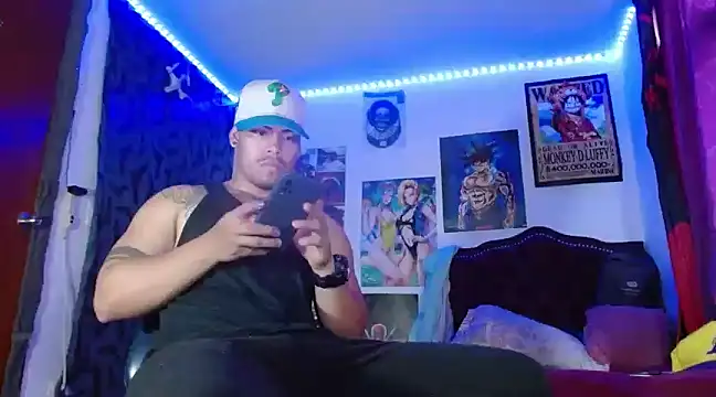 Snapshot of Danielsbigcum chatting on 01/28/25, 01:49 Danielsbigcum online show from 01/28/25, 01:49