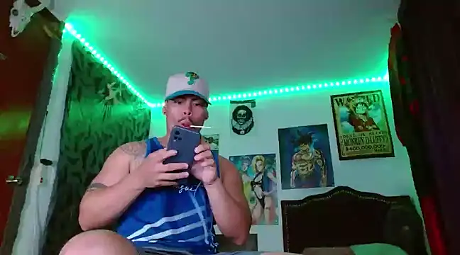 Snapshot of Danielsbigcum chatting on 02/14/25, 03:00 Danielsbigcum online show from 02/14/25, 03:00