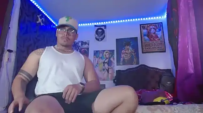 Snapshot of Danielsbigcum chatting on 02/23/25, 02:04 Danielsbigcum online show from 02/23/25, 02:04