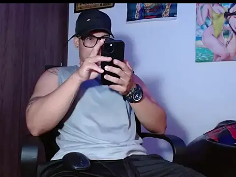 Snapshot of Danielsbigcum chatting on 10/01/25, 06:14 Danielsbigcum online show from 10/01/25, 06:14