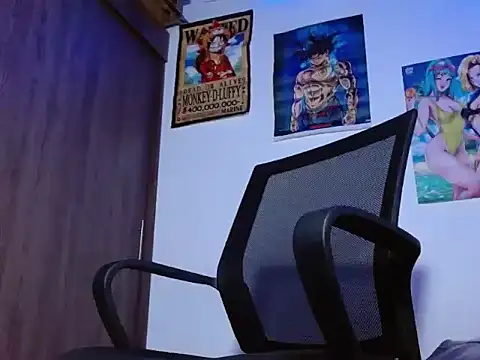 Snapshot of Danielsbigcum chatting on 03/05/26, 05:36 Danielsbigcum online show from 03/05/26, 05:36