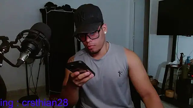 Snapshot of Danielsbigcum chatting on 07/28/26, 02:18 Danielsbigcum online show from 07/28/26, 02:18