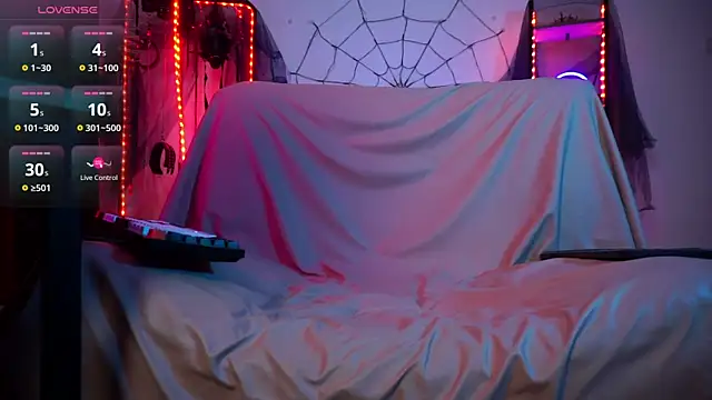 Snapshot of CyberXGoddess chatting on 11/12/25, 04:46 CyberXGoddess online show from 11/12/25, 04:46