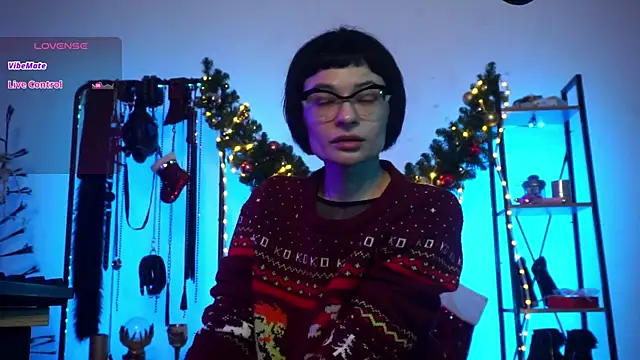 Snapshot of CyberXGoddess chatting on 12/20/25, 12:51 CyberXGoddess online show from 12/20/25, 12:51