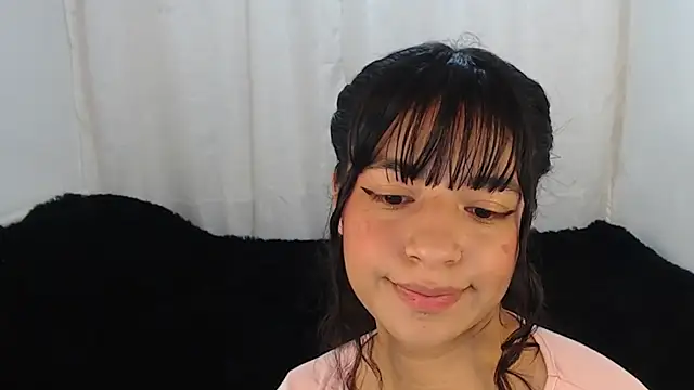 Snapshot of Liz_Galactic chatting on 02/05/25, 07:07 Liz Galactic online show from 02/05/25, 07:07