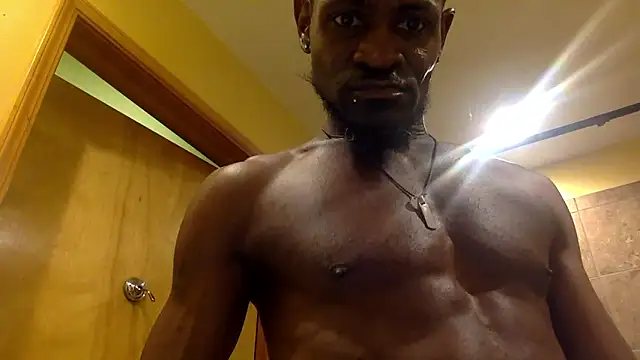 Snapshot of Maculine_Stayr chatting on 01/18/26, 10:30 Maculine Stayr online show from 01/18/26, 10:30