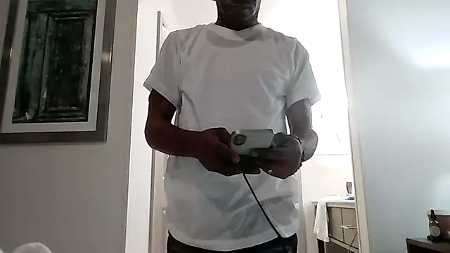 Snapshot of Maculine_Stayr chatting on 04/21/26, 10:10 Maculine Stayr online show from 04/21/26, 10:10