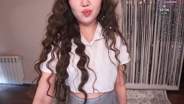 k kimikooo online show from 01/16/25, 04:49