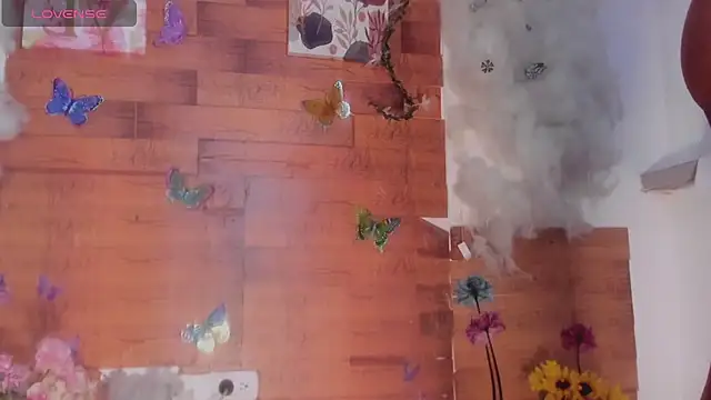 Snapshot of kelly_thomson chatting on 01/28/25, 04:18 kelly thomson online show from 01/28/25, 04:18