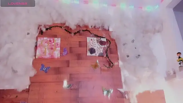 Snapshot of kelly_thomson chatting on 02/02/25, 04:22 kelly thomson online show from 02/02/25, 04:22