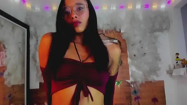 Snapshot of kelly_thomson chatting on 02/07/25, 10:20 kelly thomson online show from 02/07/25, 10:20