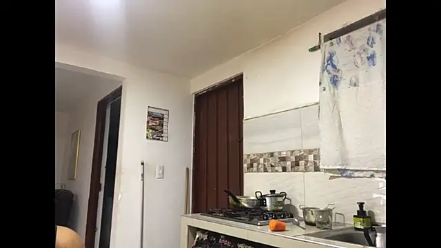 Snapshot of kelly_thomson chatting on 02/11/25, 02:35 kelly thomson online show from 02/11/25, 02:35