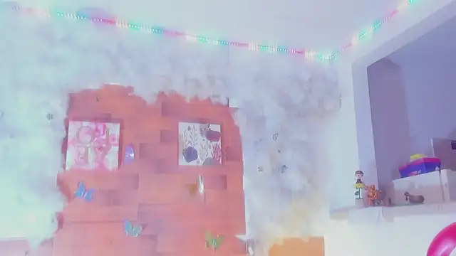 Snapshot of kelly_thomson chatting on 02/27/25, 03:05 kelly thomson online show from 02/27/25, 03:05