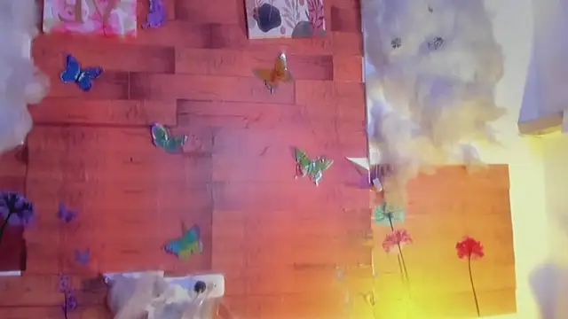 Snapshot of kelly_thomson chatting on 03/12/25, 10:50 kelly thomson online show from 03/12/25, 10:50