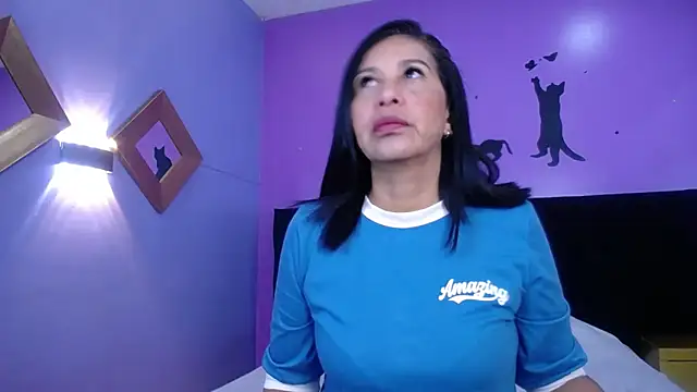 Snapshot of Shanon_mature chatting on 03/09/26, 12:09 Shanon mature online show from 03/09/26, 12:09