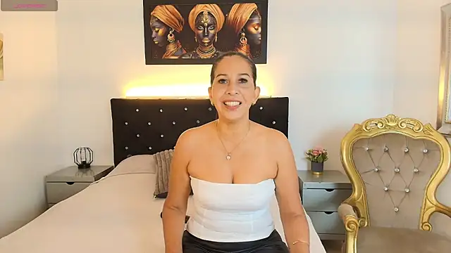 Snapshot of Shanon_mature chatting on 03/13/26, 07:09 Shanon mature online show from 03/13/26, 07:09