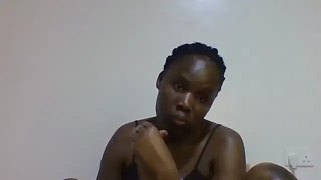 Snapshot of sweetelle09 chatting on 09/30/25, 06:02 sweetelle09 online show from 09/30/25, 06:02