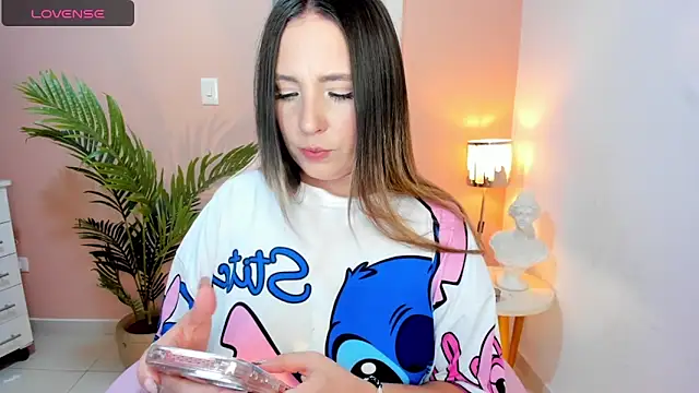 HannaMiller 1 online show from 05/06/26, 05:07