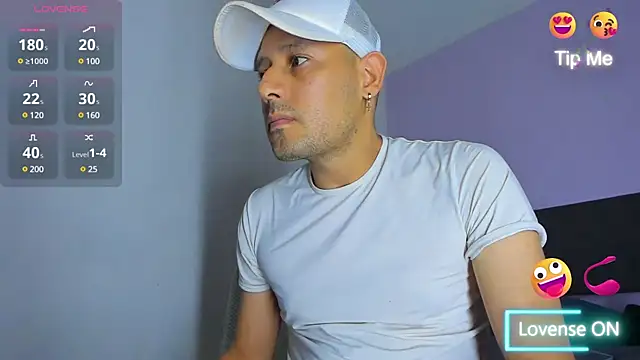jhonyalzate2 online show from 12/01/24, 11:14