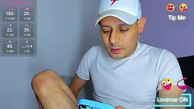 jhonyalzate2 online show from 12/02/24, 05:26