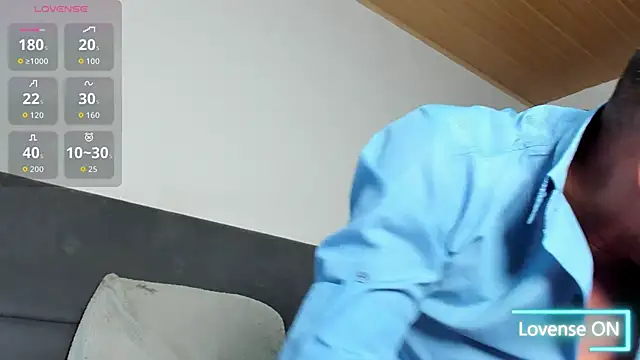 Snapshot of jhonyalzate2 chatting on 03/09/26, 01:42 jhonyalzate2 online show from 03/09/26, 01:42