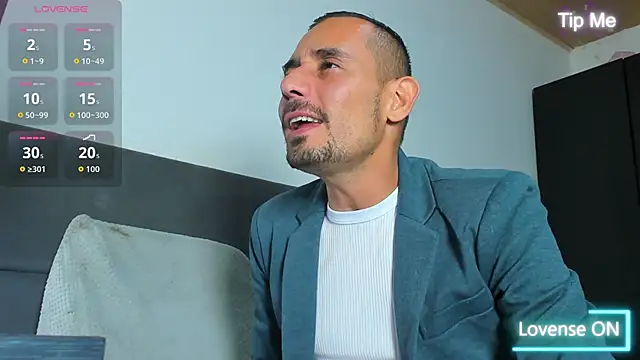 Snapshot of jhonyalzate2 chatting on 03/14/26, 06:52 jhonyalzate2 online show from 03/14/26, 06:52