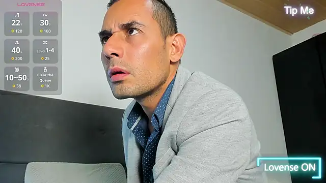 Snapshot of jhonyalzate2 chatting on 04/07/26, 02:34 jhonyalzate2 online show from 04/07/26, 02:34