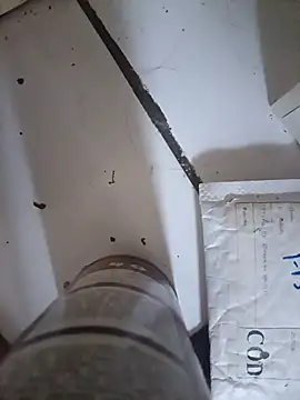 Snapshot of MrRight90 chatting on 12/04/25, 12:09 MrRight90 online show from 12/04/25, 12:09