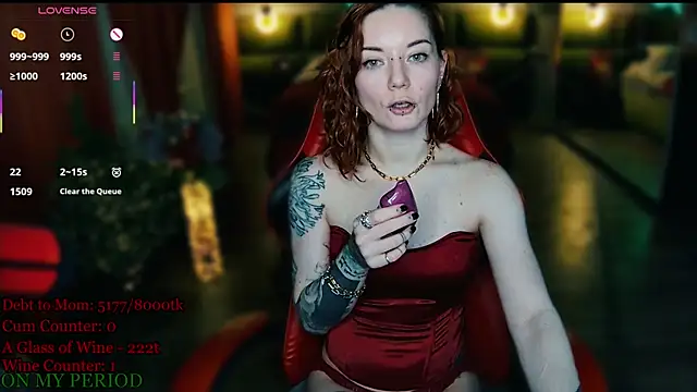 Snapshot of MaxPhoenixx chatting on 04/14/26, 09:10 MaxPhoenixx online show from 04/14/26, 09:10