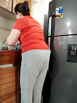 Snapshot of Vicky_Rosse chatting on 05/19/26, 04:57 Vicky Rosse online show from 05/19/26, 04:57