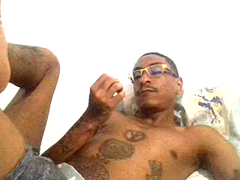 Snapshot of mellow_smoke chatting on 02/13/26, 08:10 mellow smoke online show from 02/13/26, 08:10