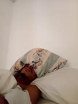 Snapshot of mellow_smoke chatting on 03/18/26, 02:20 mellow smoke online show from 03/18/26, 02:20